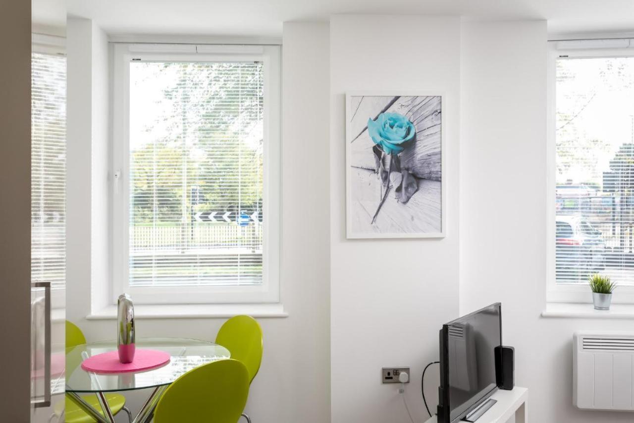 The Post House One By Fortuna Property Gloucester Exteriör bild